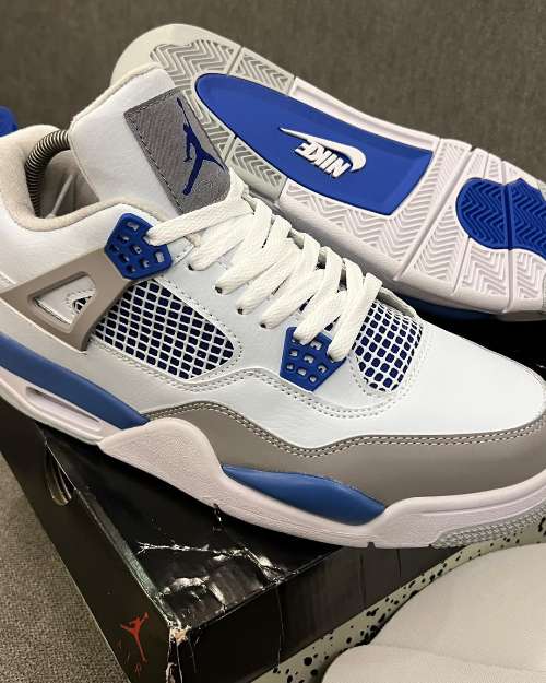 Air Jordan 4 Retro Military Blue Sneakers
