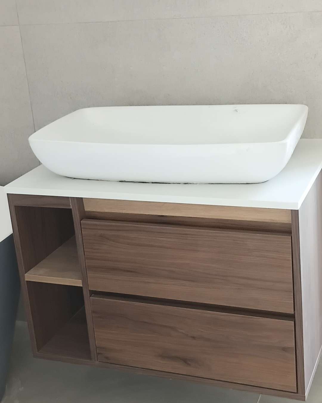 Bathroom Vanity Unit with Sink