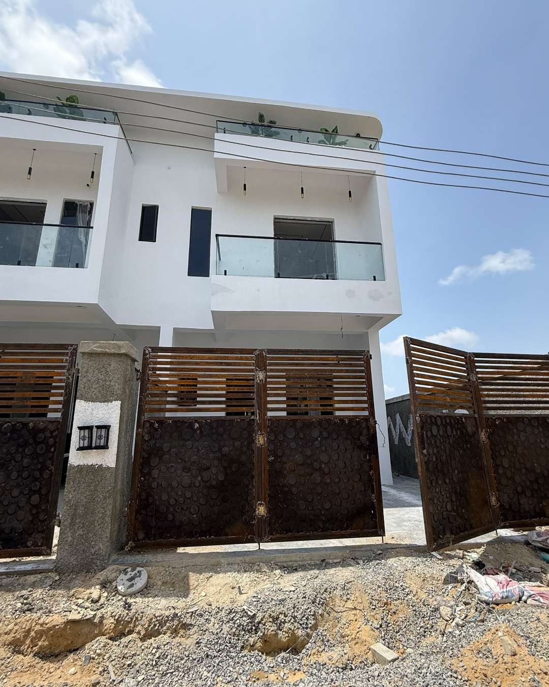 Brand New 3-Bedroom Terrace Duplex