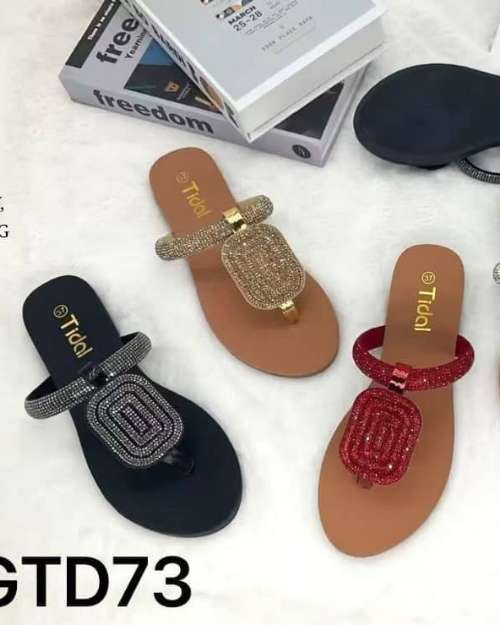 Tidal Women's Embellished Flat Sandals