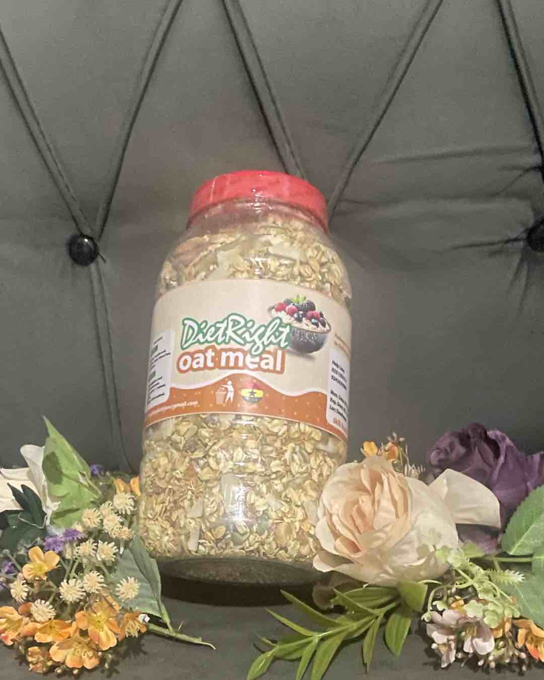 DietRight Oatmeal with Nuts and Seeds