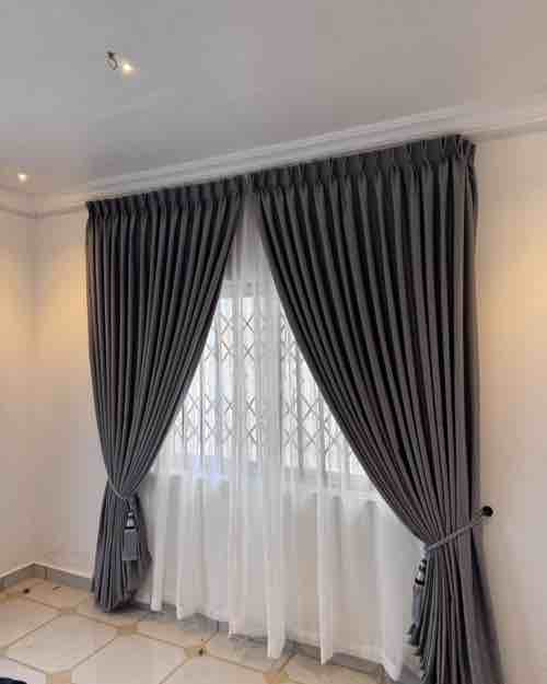 Hall curtains 
