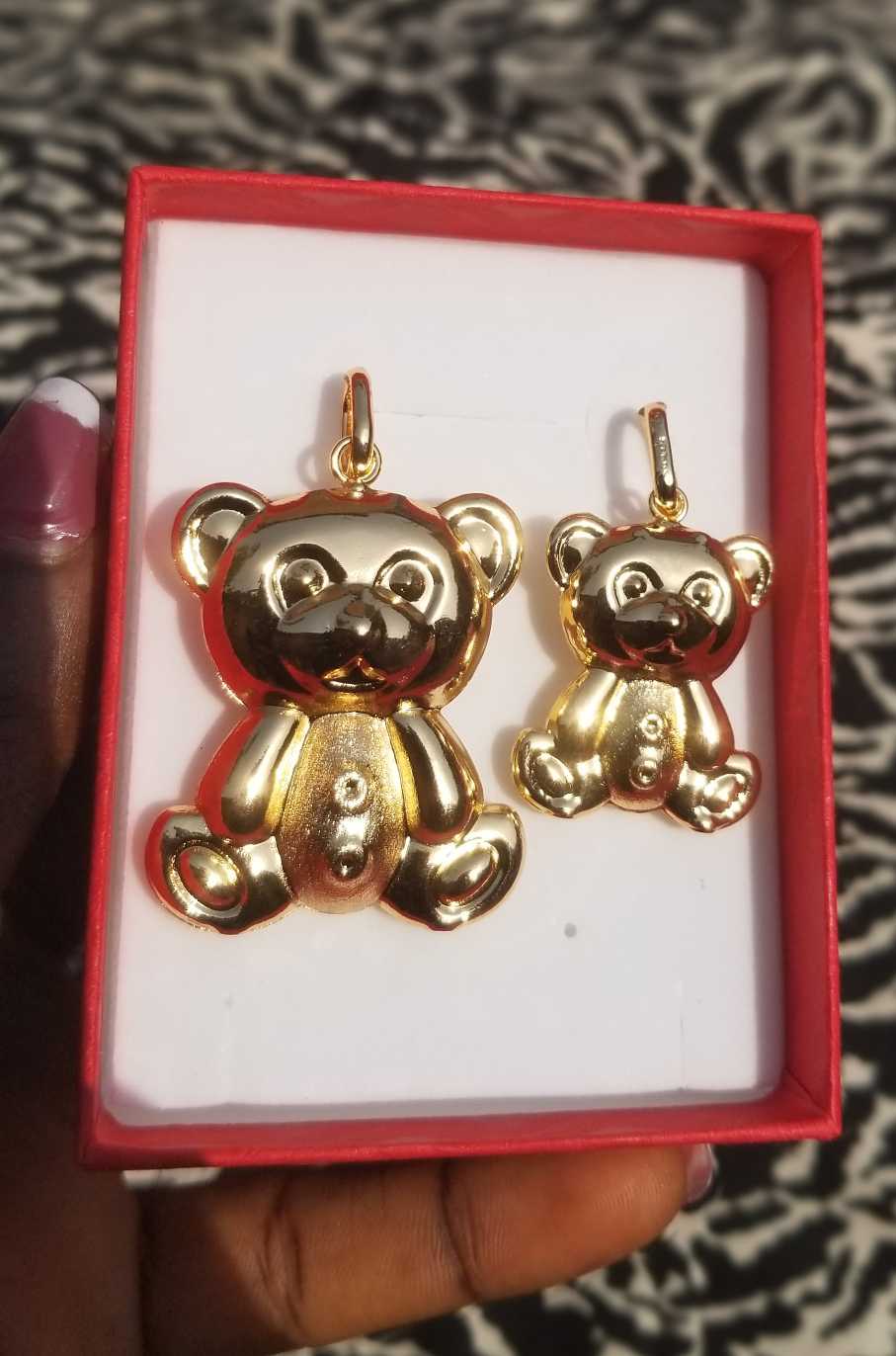 Pendants 
