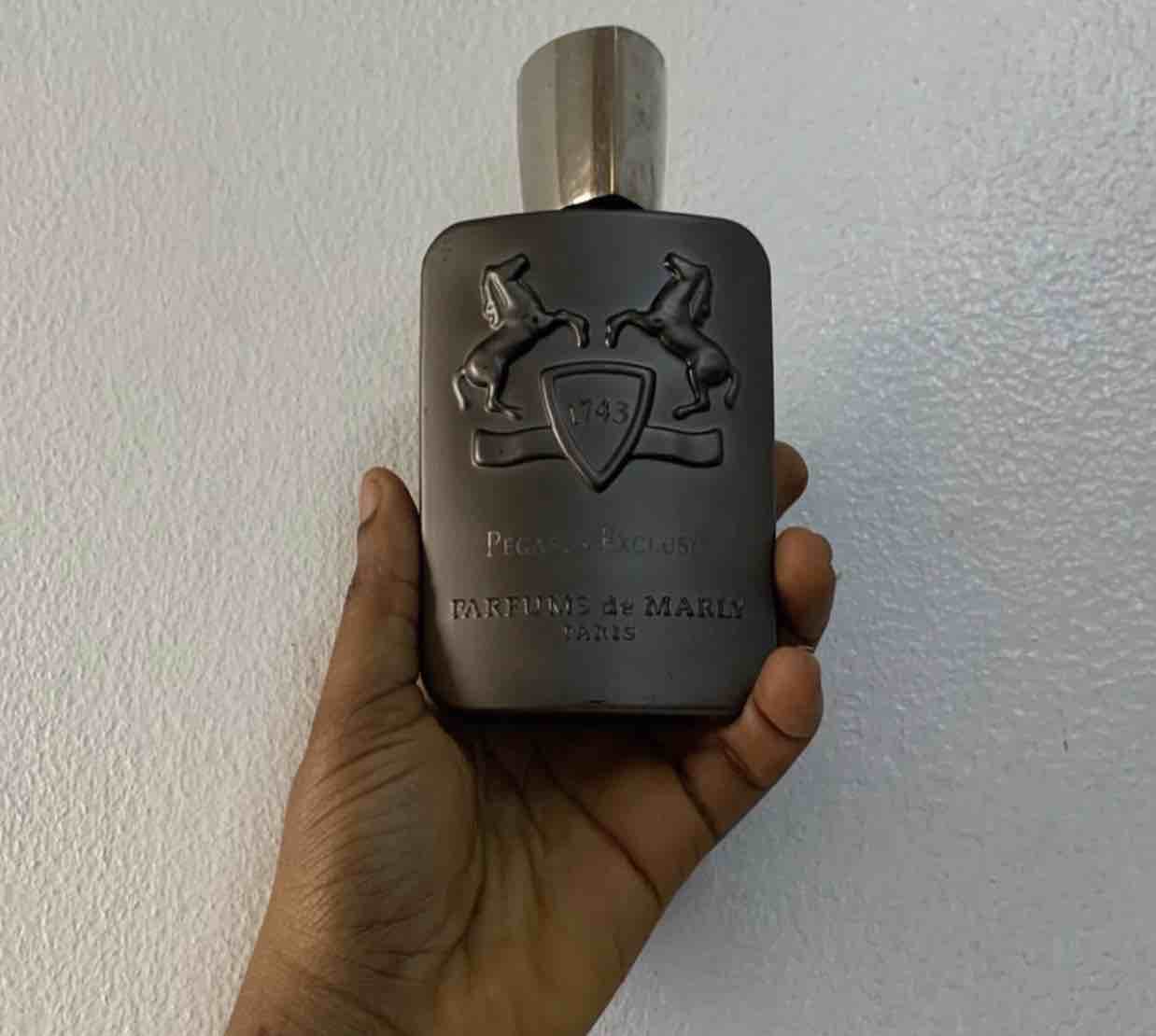 Pegasus Exclusif perfume 