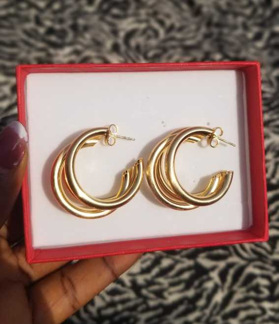 Hoop Earrings😍