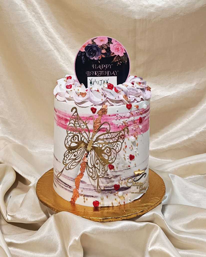 7" mini whipped cream cake