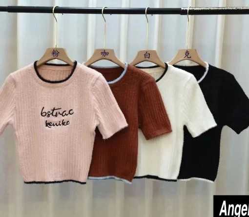 Knitted short sleeve T- shirt 
