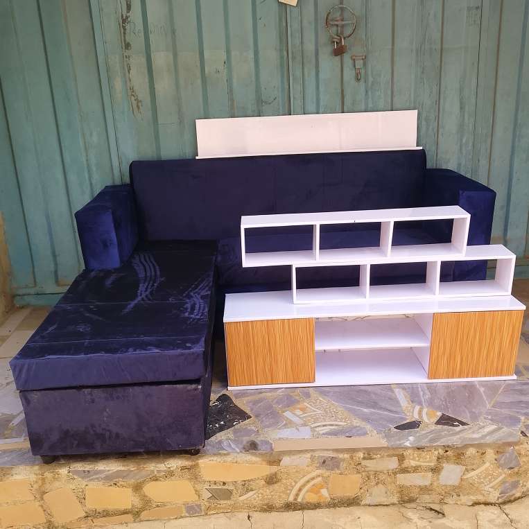 Magic Hands furniture works