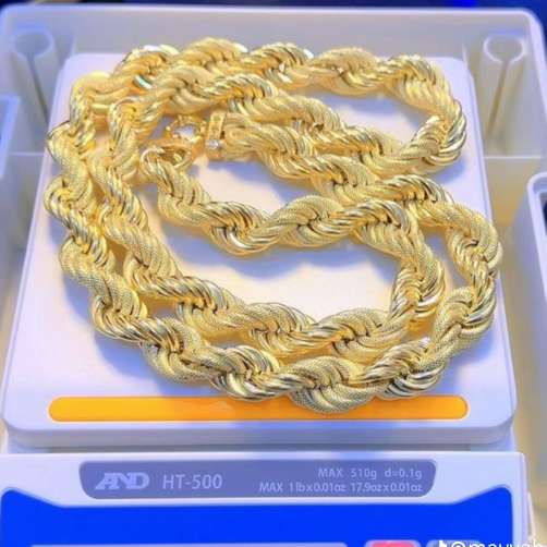 LAYOMI JEWELRIES EMPIRE