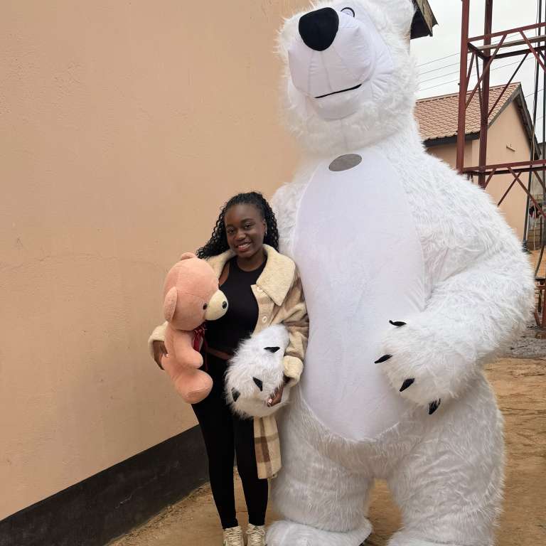 Vee mascots zm